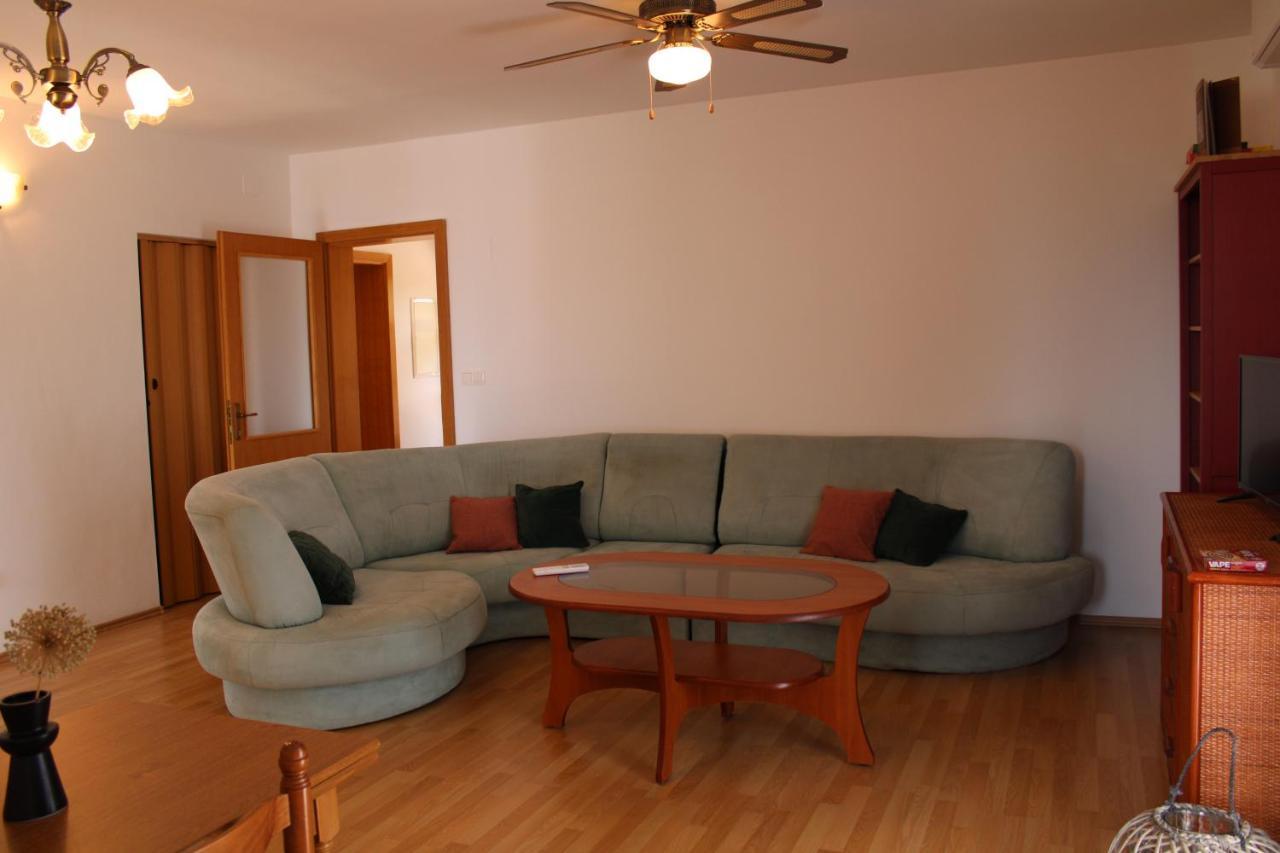 Apartment Noel Sveti Vid-Miholjice Kültér fotó
